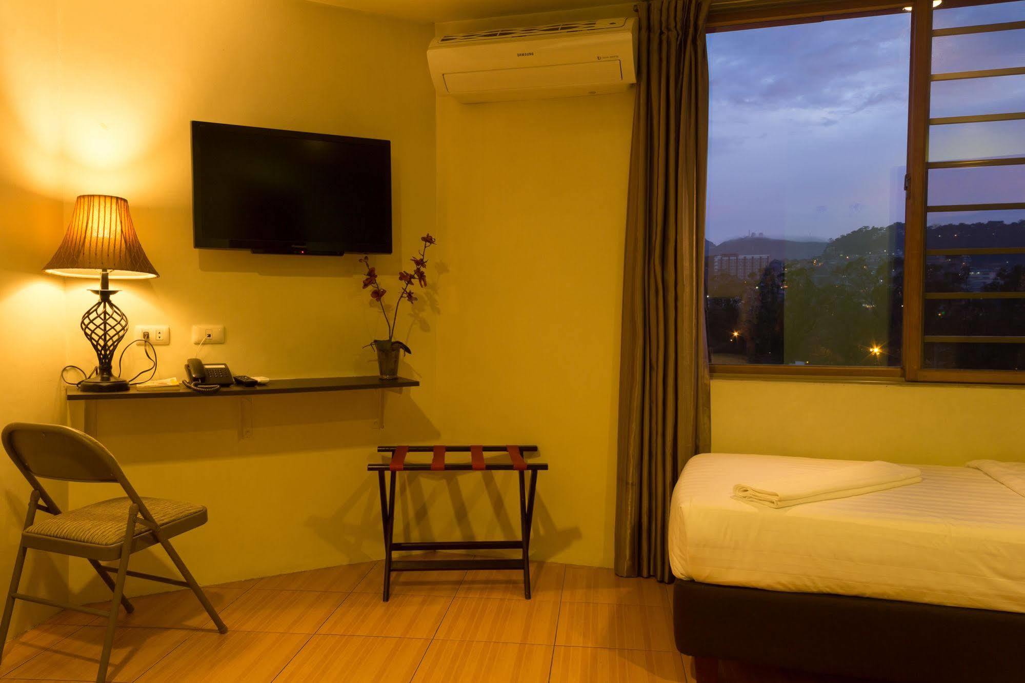 City Center Hotel Baguio City Dış mekan fotoğraf